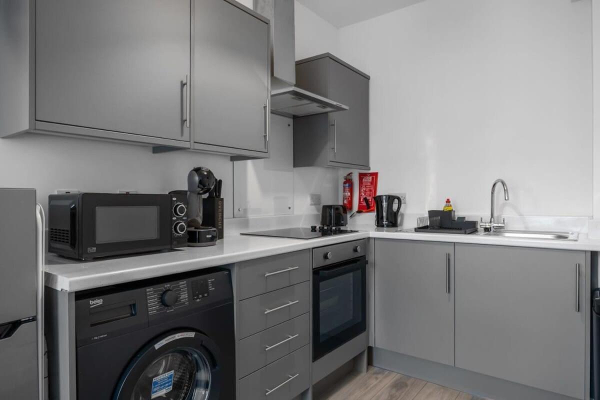Smart 2 Bedroom In East Village *